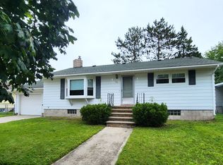 129 W Crapo St, Alpena, MI 49707