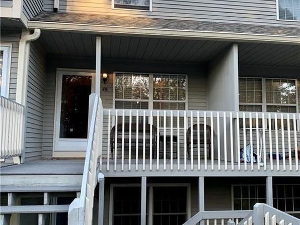 49 Manorwood Dr #49