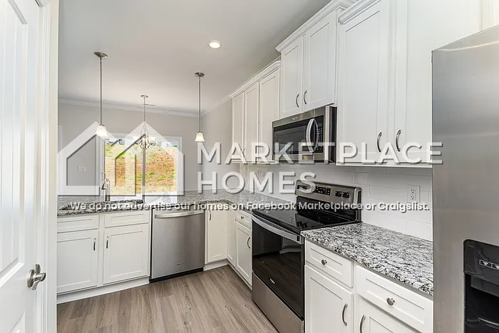 124 S Sina St — Photo 10