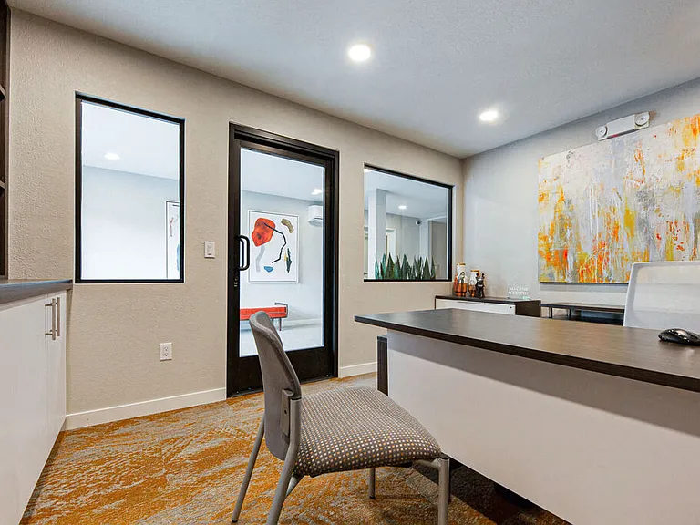 Citra Apartments — Photo 27