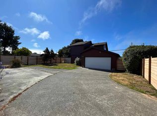 644 Pacific Ave, Crescent City, CA