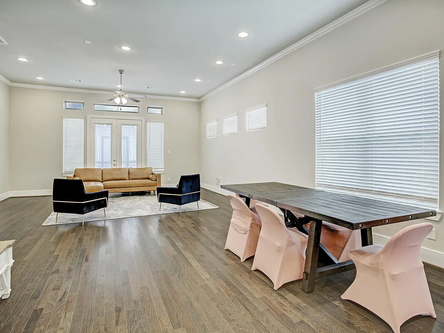 3 bed, 3.5 bath, 2171 sqft, $3,000 — Photo 4