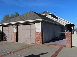 617 Cedar Ave S, Renton, WA 98057