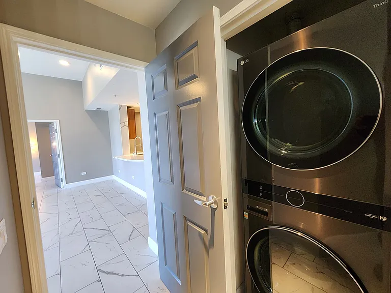 200 W Sahara Ave #502 — Photo 23