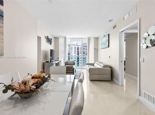 350 SE 2nd St APT 2820, Fort Lauderdale, FL 33301