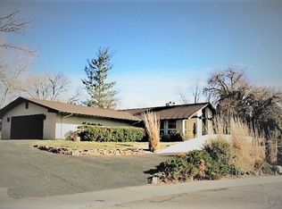 44 Macarthur Rd, Pueblo, CO 81001