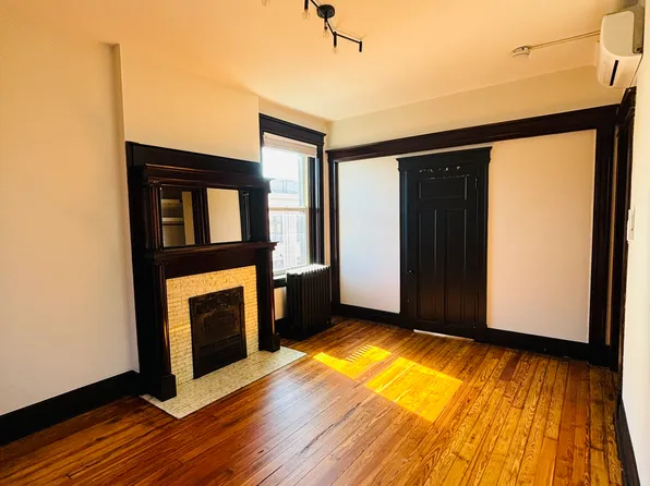 35 E 8th St, Newport, KY
