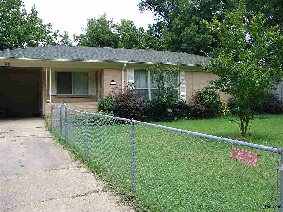 1st image of 109 S Hearon Dr