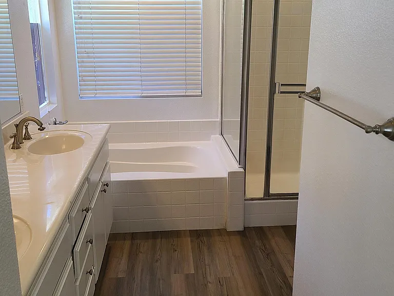 32380 Pensador St — Photo 14