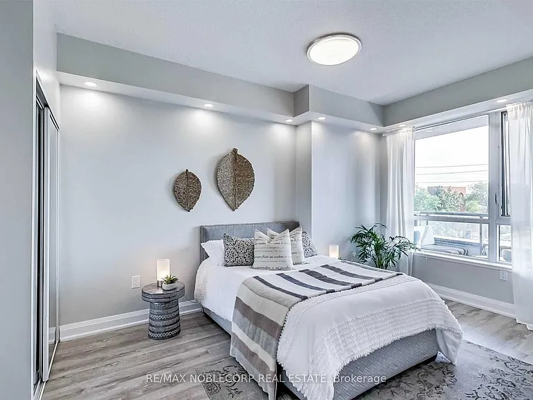 2800 Keele St #304 — Photo 7
