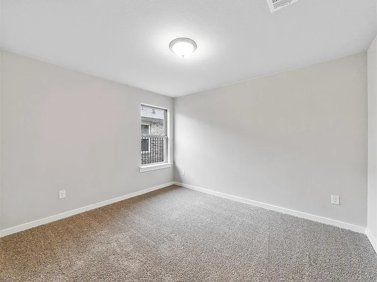 7906 Brumbly Ln — Photo 12