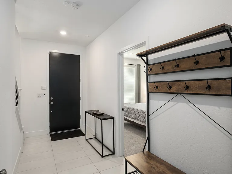 2783 E Tamarind Dr — Photo 11