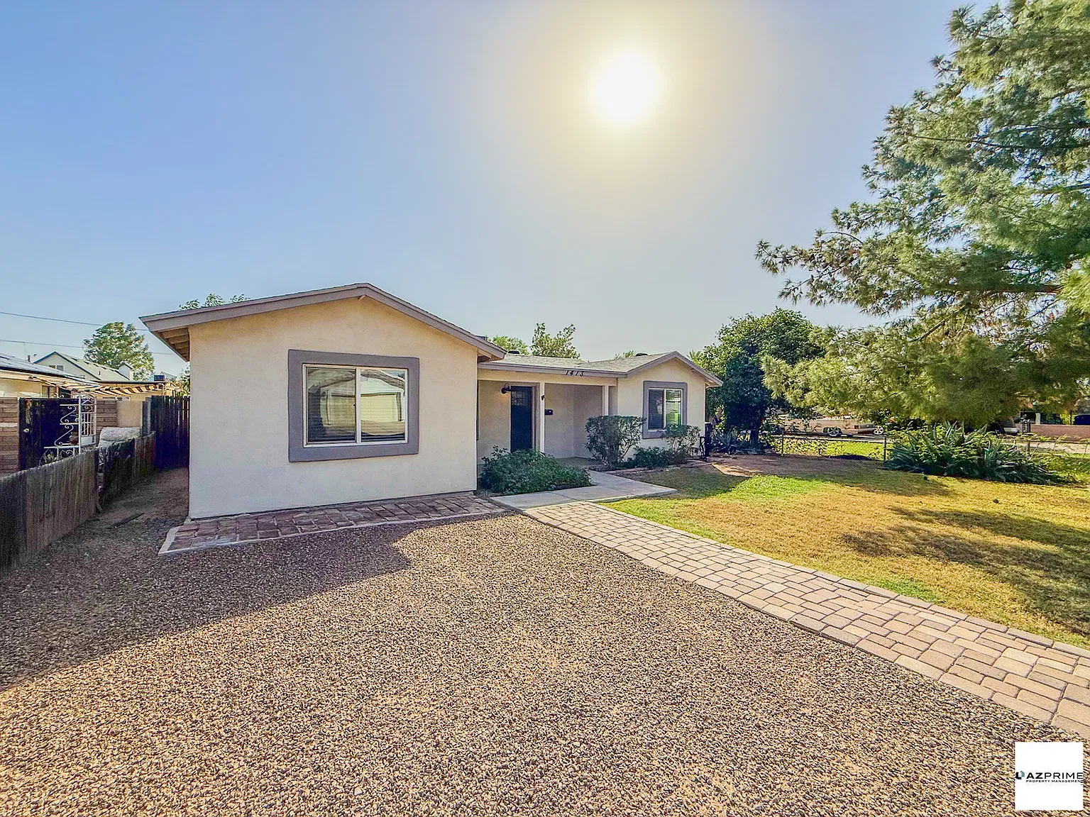 Your Dream 3/2.5 Phoenix Home Awaits - Where Modern Elegance Meets Comfort! — Photo 3