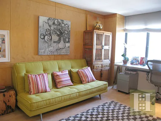 Rented by Halstead Real Estate | media 14