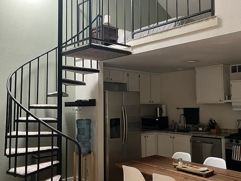6401 Saint Nicholas Cir #20 — Photo 3