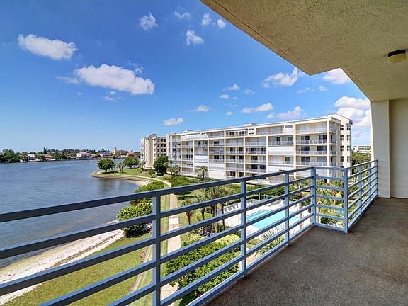 3rd image of 7872 Sailboat Key Blvd S APT 401