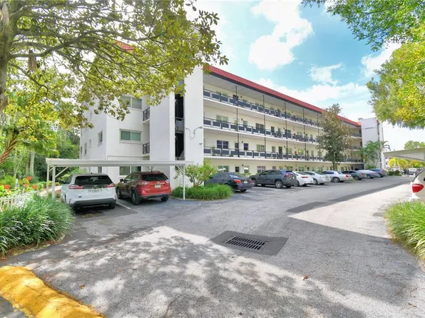 200 El Camino Dr APT 203, Winter Haven, FL 33884