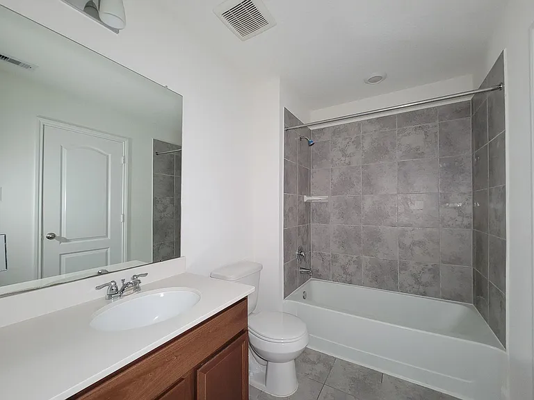 727 Hardwood Grove Ct — Photo 36