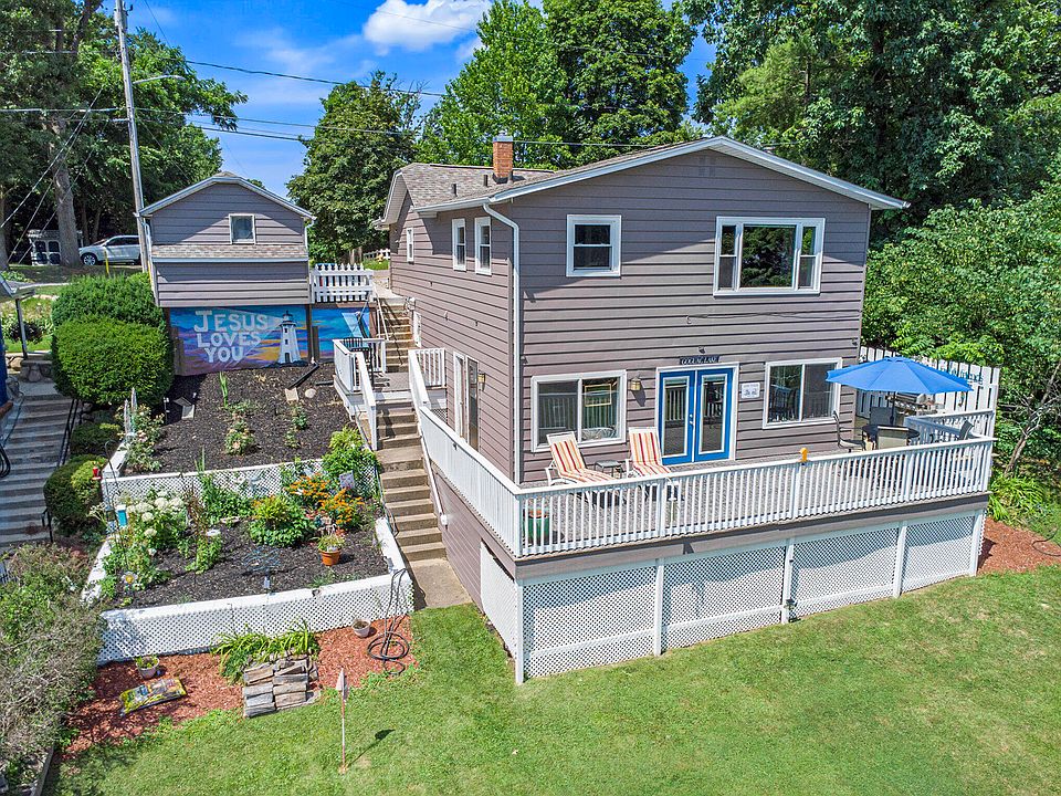 1st image of 169 Honey Ln