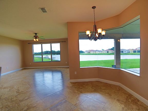 4th image of 2111 Majestic Eagle Pl