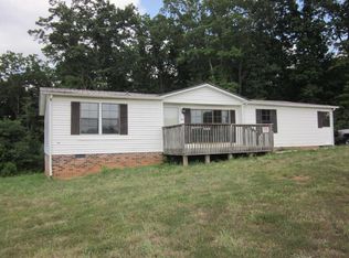 365 Ruritan Rd, Rocky Mount, VA 24151
