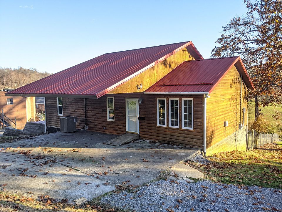 1st image of 315 Salvation Rd
