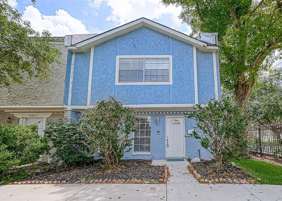 1st image of 10800 Briar Forest Dr