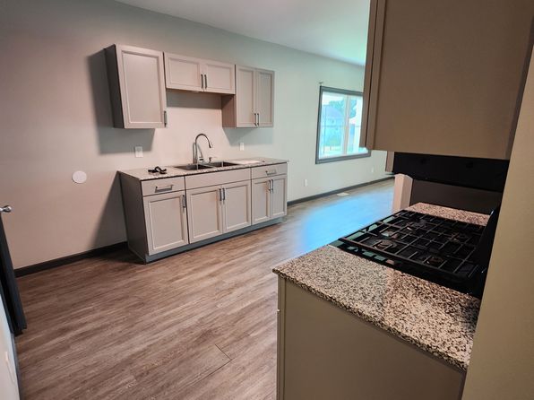 28 Cooke St APT 1