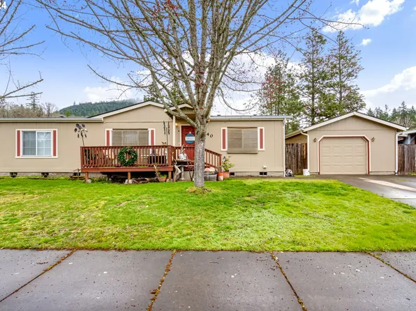 440 Carol St, Lowell, OR 97452
