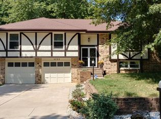 5735 S Clay Ave, Springfield, MO 65810