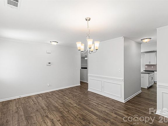 5th image of 10215 Bradstreet Commons Way
