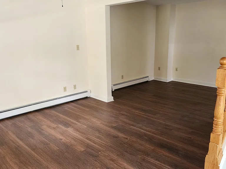 141 N Main St — Photo 6