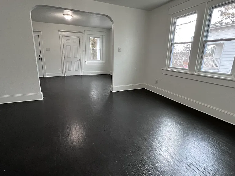 1707 Holladay St #7 — Photo 12