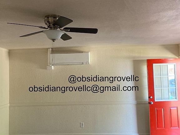 3rd image of 115 E Comay Cir