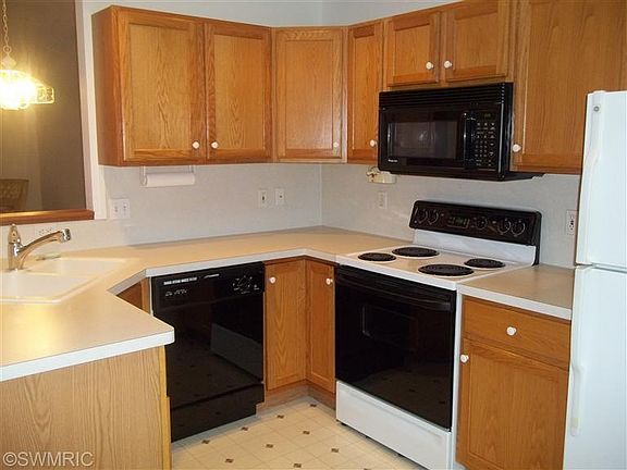 4th image of 168 Bridgewood Dr
