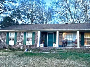 124 Essex Ave, Goose Creek, SC 29445