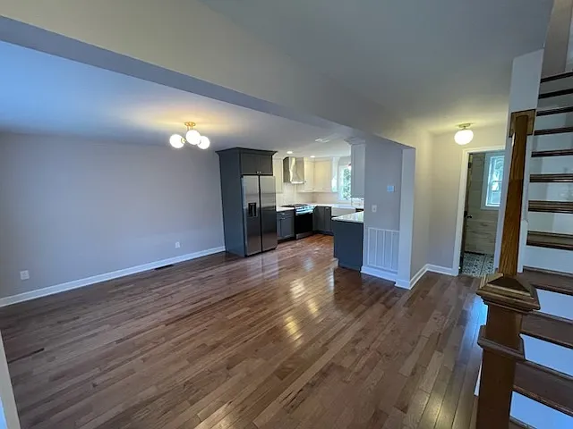 4 bed, 1650 sqft, $6,300 — Photo 4