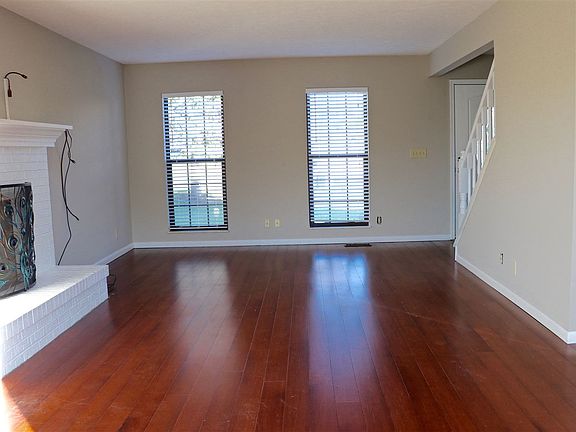 4th image of 1773 Arborwood Dr