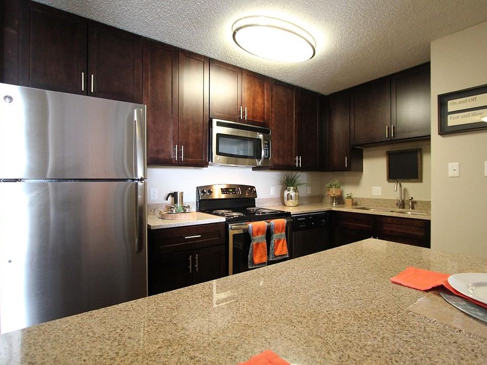 1st image of 235 Butler Ct