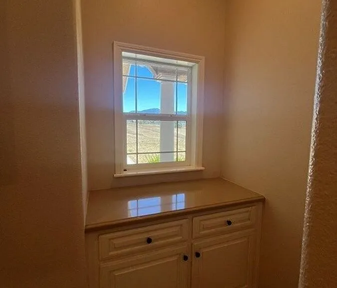 24044 Victoria Ct — Photo 20