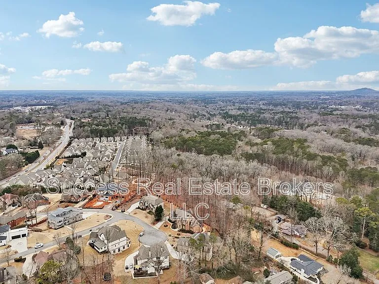 343 Summer Garden Dr — Photo 98