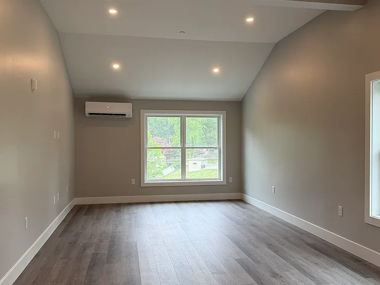 251 Sladen St #307 — Photo 19