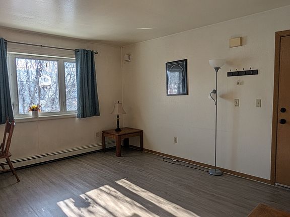 5th image of 1420 Lacey St #2