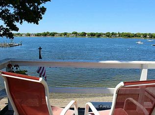 68 Beach St, Warren, RI 02885