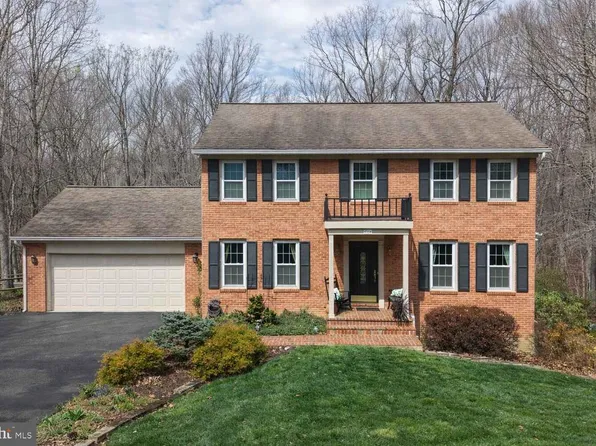 5370 Cleburne Ln, Woodbridge, VA 22192