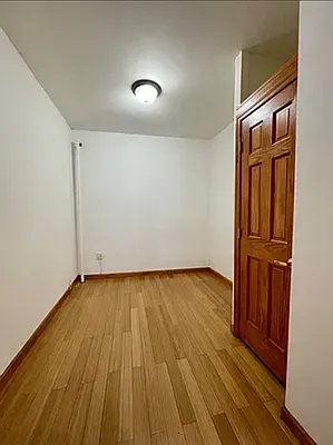 Rented by Oxford Property Group | media 25