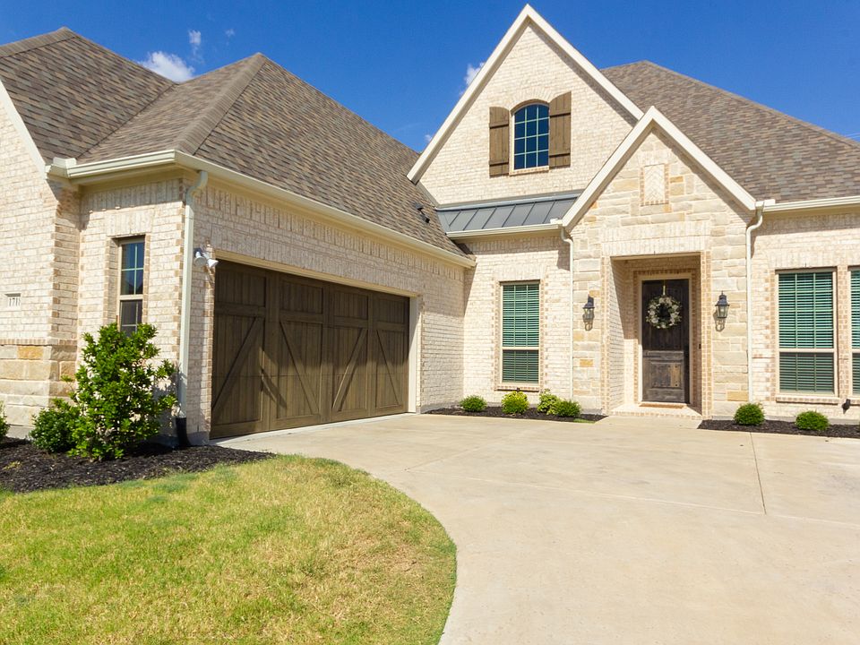 1st image of 1718 Waneta Dr