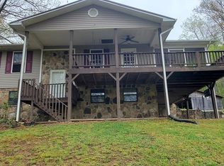 162 Burdine Dr, Sneedville, TN 37869