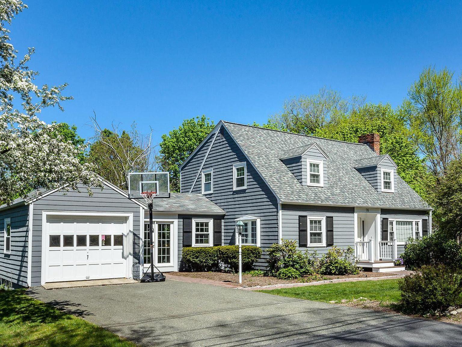 76 Adams St, Lexington, MA 02420 Zillow