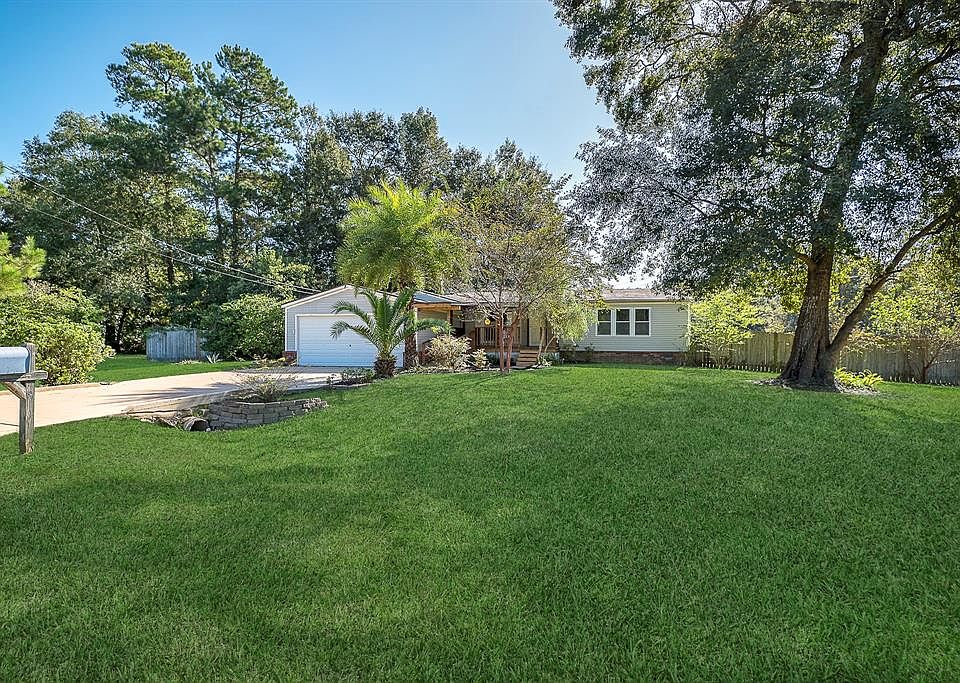 1st image of 16496 Hill Country Dr